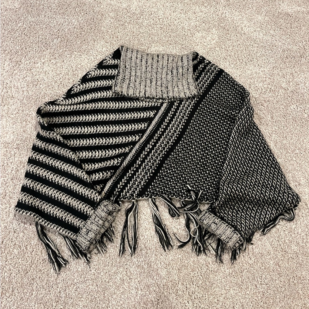 Black and White Knit Poncho